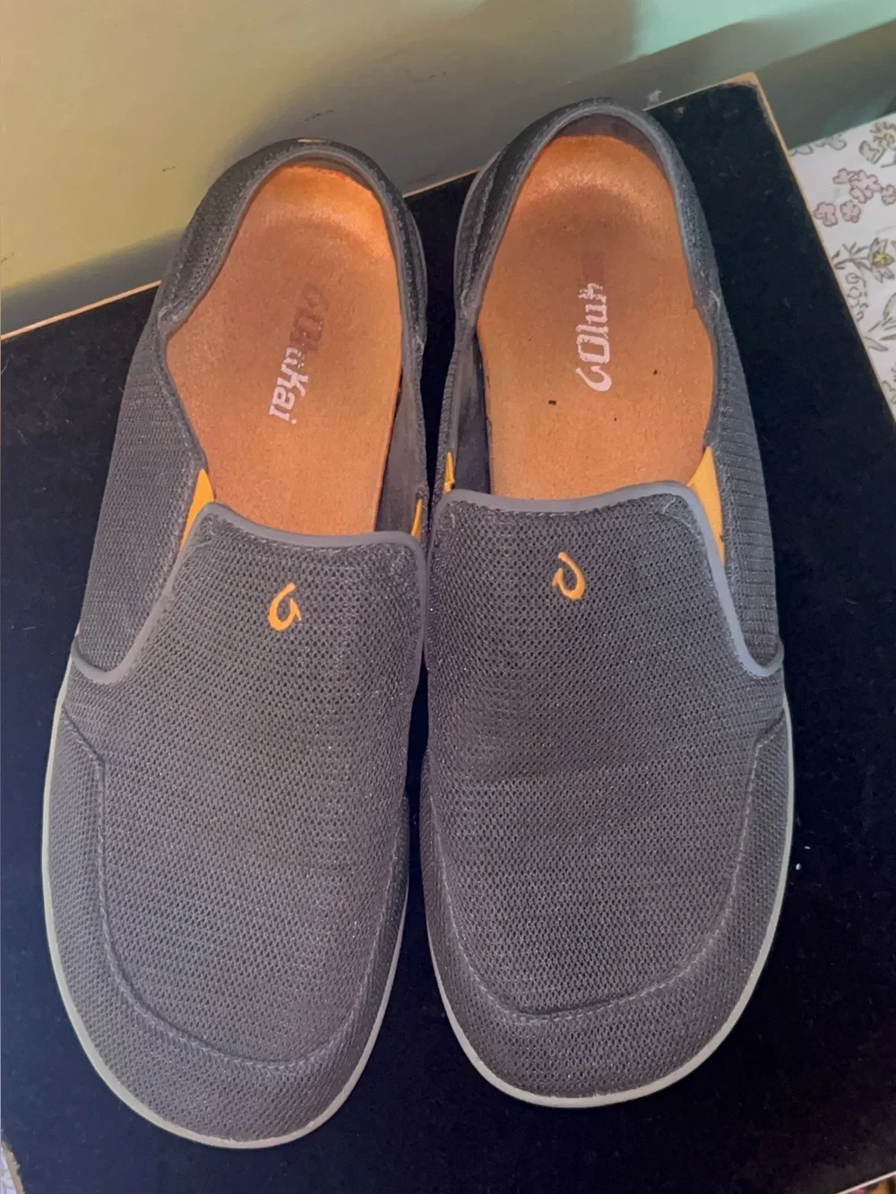 OluKai Men's Dark Shadow Grey Nohea Mesh slip-on shoes Size 11.5
